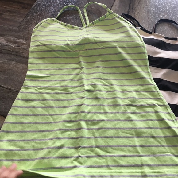 Lulu lemon tank - Picture 1 of 1